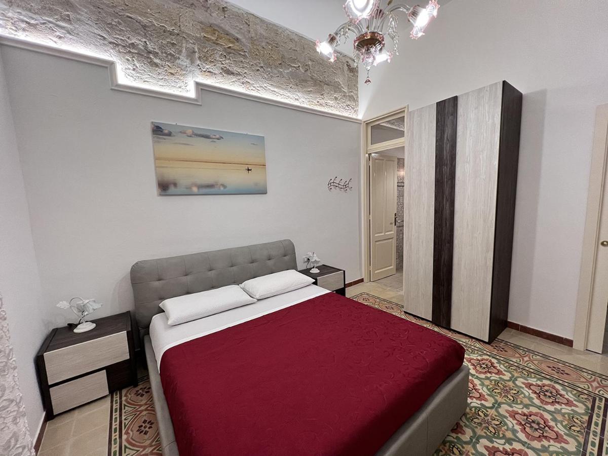 Osorio 74 Apartments Трапани Екстериор снимка